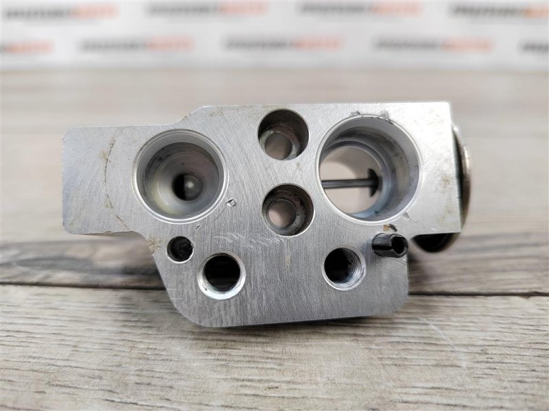 Клапан кондиционера, 500 рублей, Москва