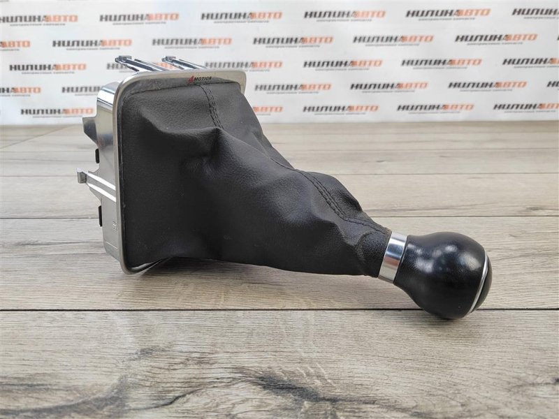 Ручка КПП с чехлом, 1000 рублей, Москва