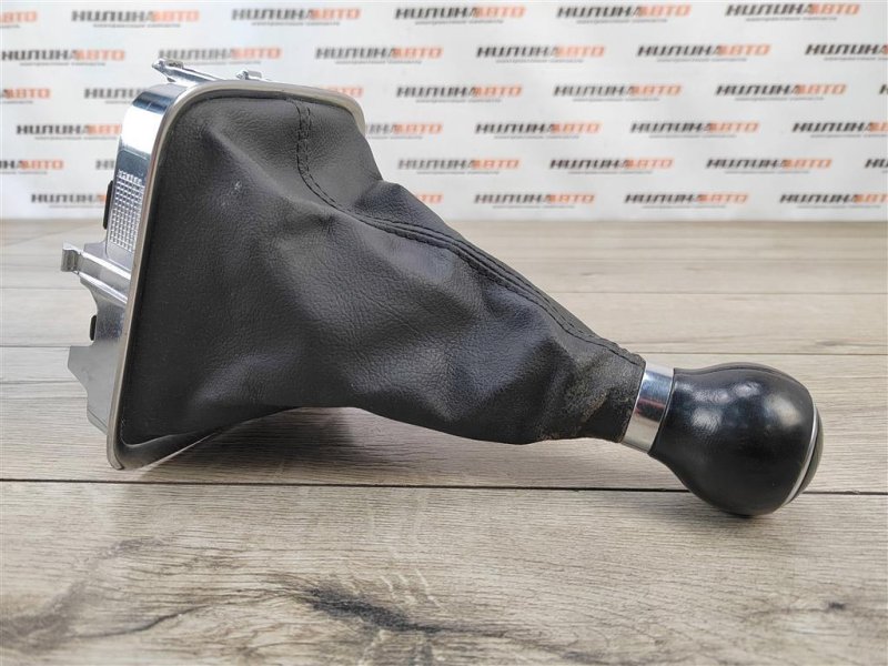 Ручка КПП с чехлом, 1000 рублей, Москва