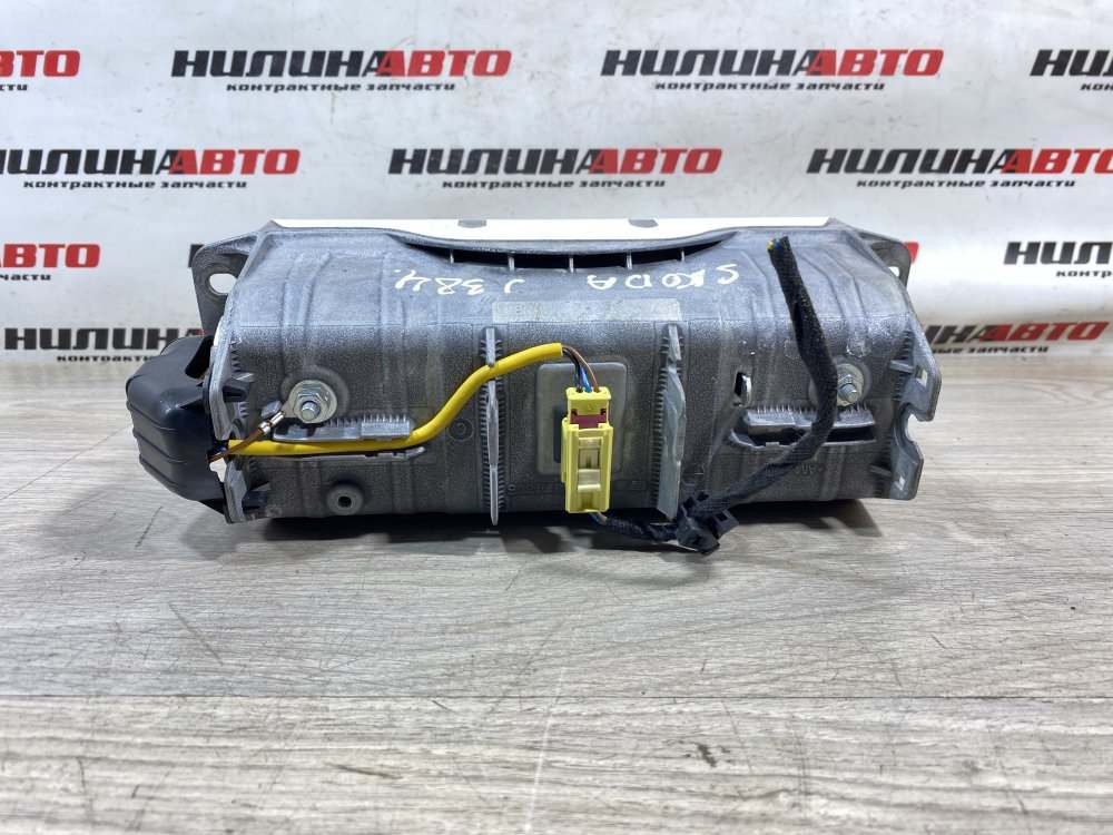 Подушка безопасности в торпедо, 3400 рублей, Севастополь