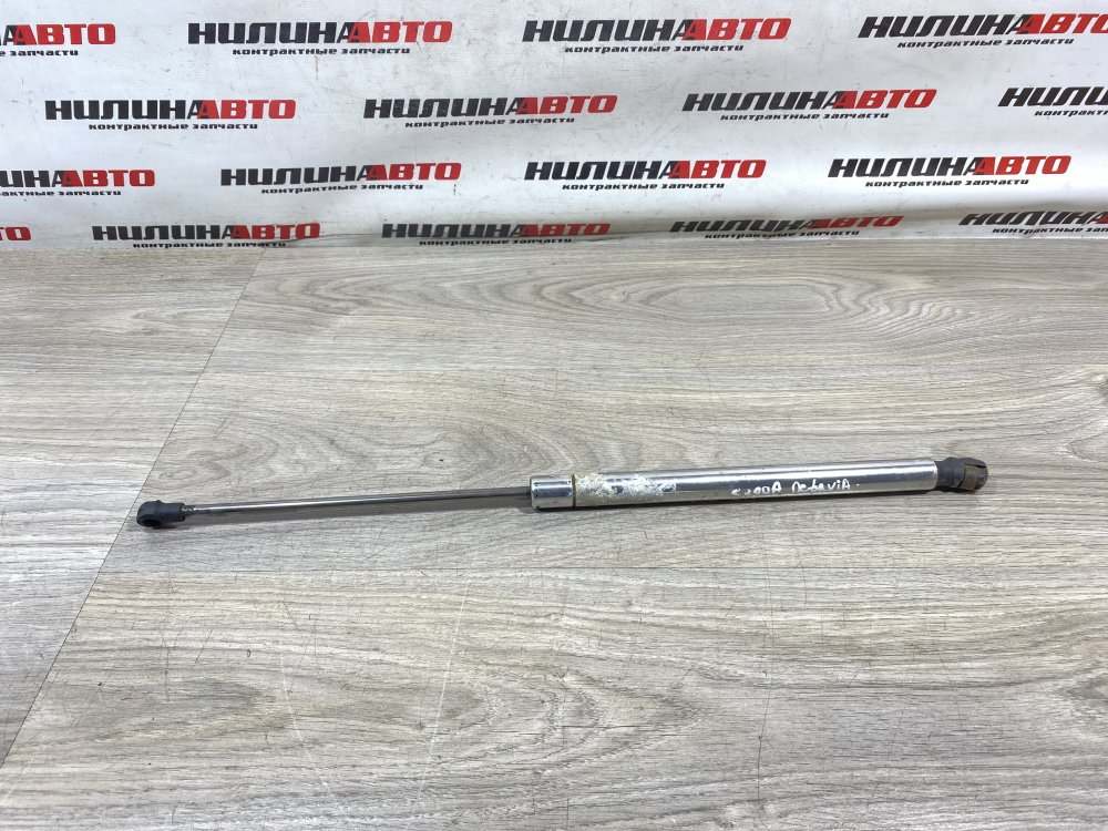 Амортизатор крышки багажника, 500 рублей, Севастополь