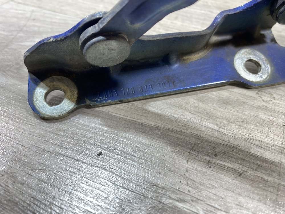 Петля капота, 500 рублей, Севастополь