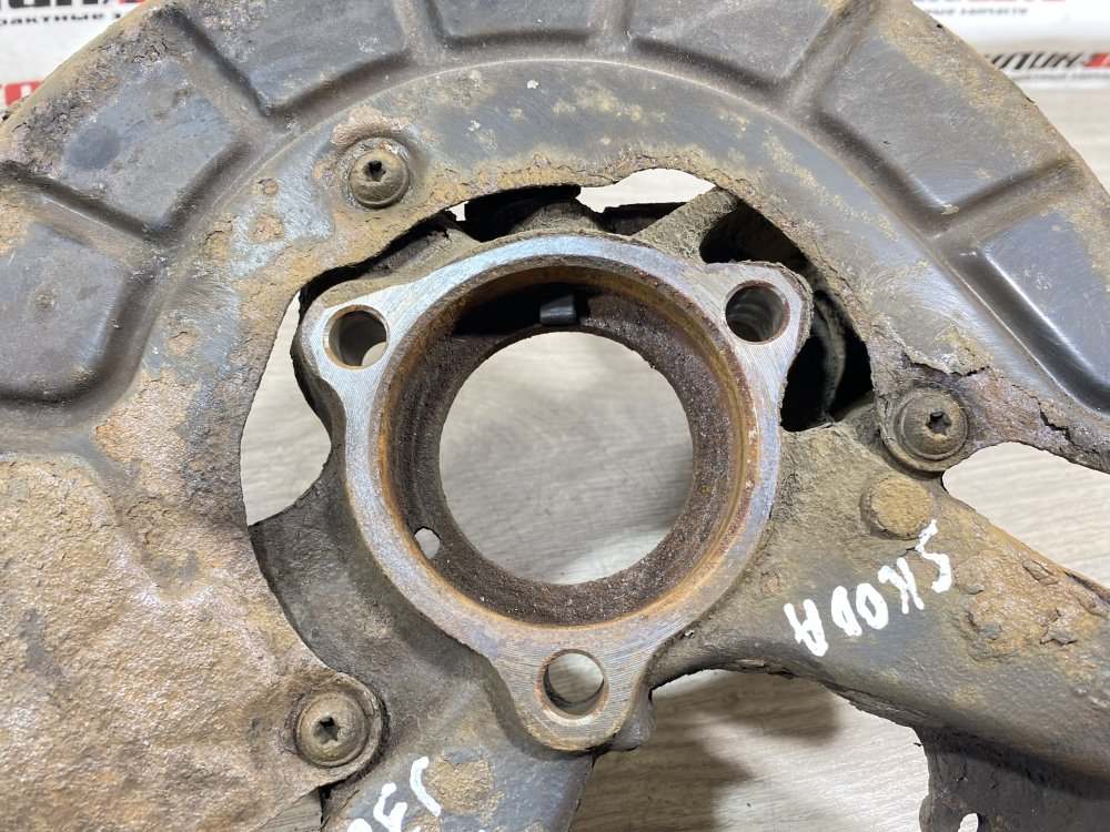 Кулак поворотный, 4000 рублей, Севастополь