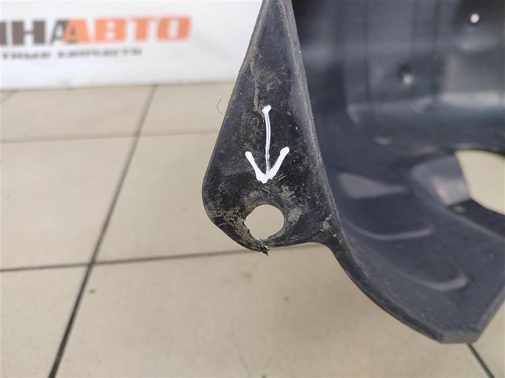 Подкрылок, 500 рублей, Москва