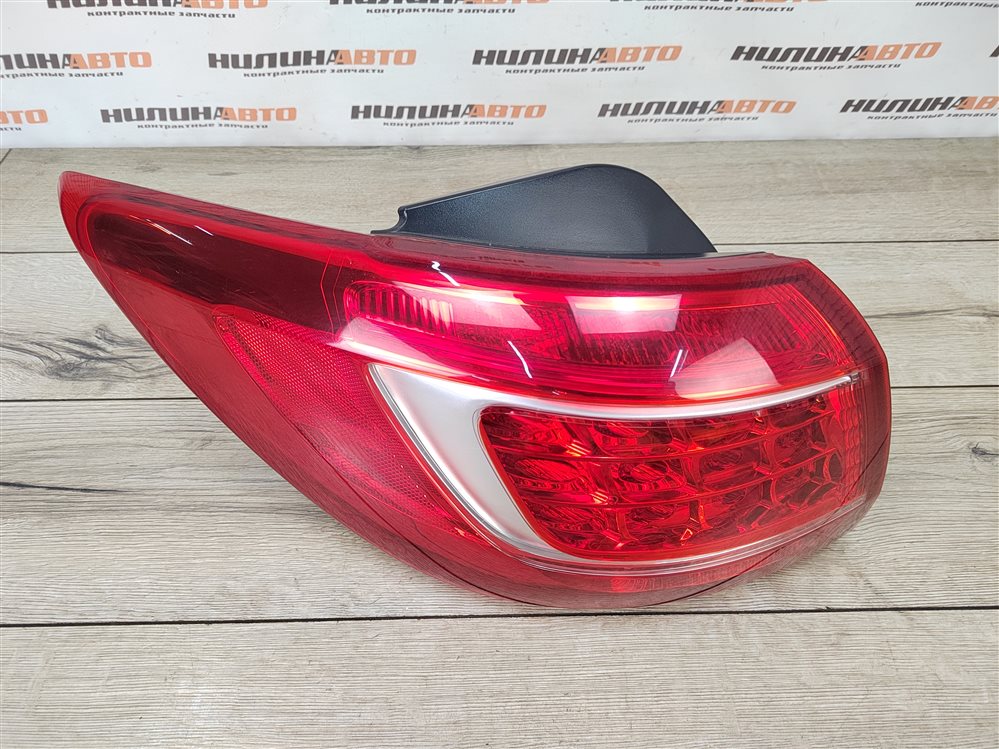 Фонарь в крыло, 7500 рублей, Москва