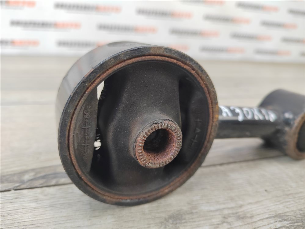 Подушка двигателя, 1000 рублей, Москва