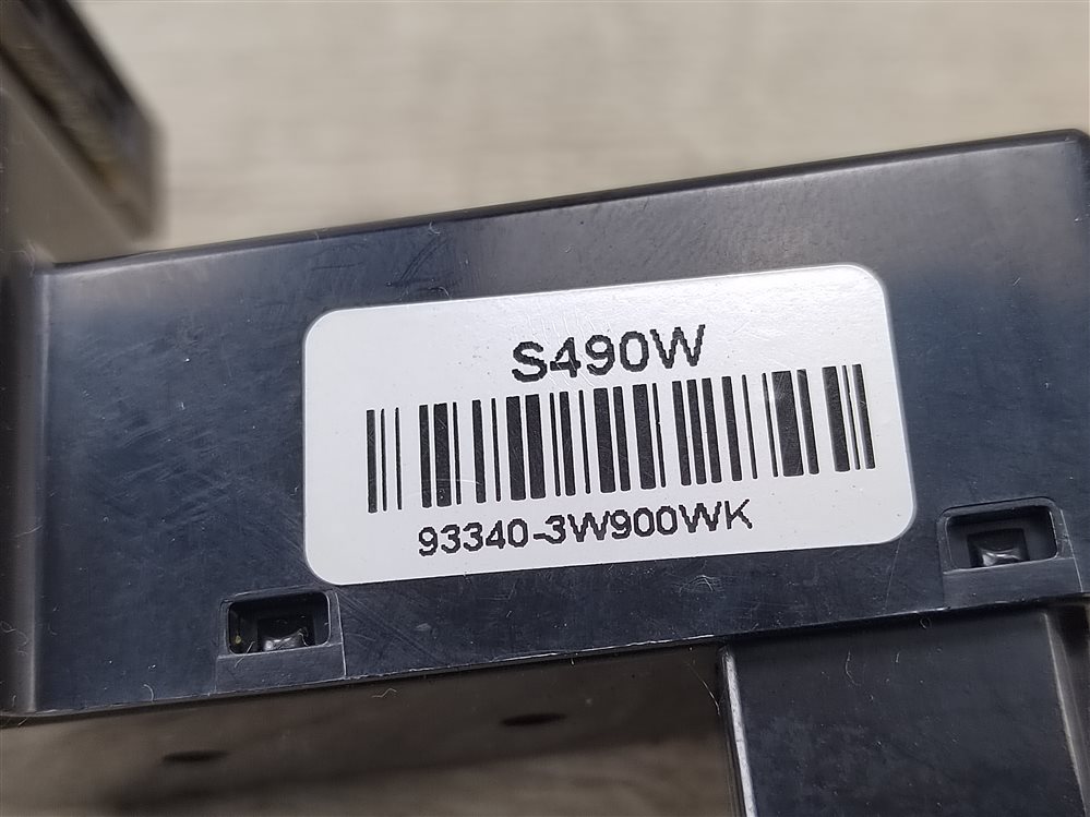 Кнопка обогрева сидений, 1000 рублей, Москва