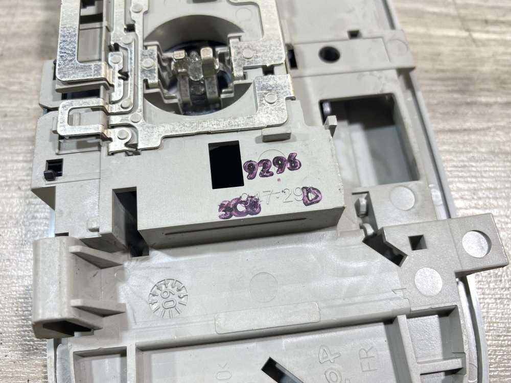 Плафон салона, 1000 рублей, Севастополь