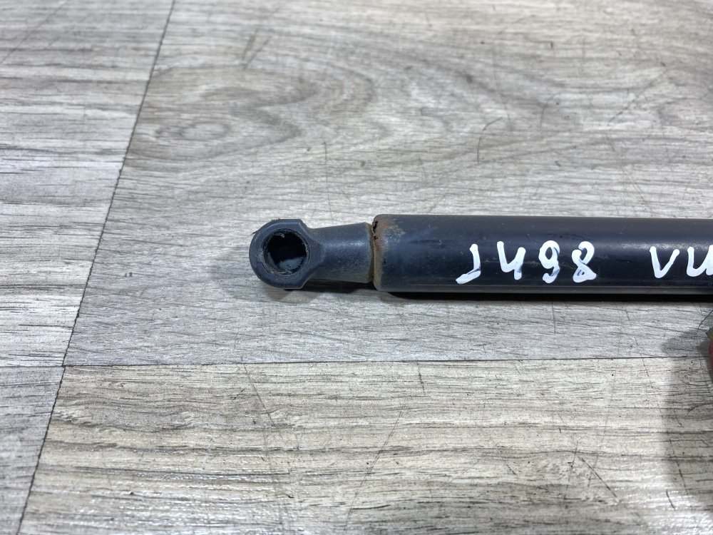 Амортизатор крышки багажника, 900 рублей, Севастополь