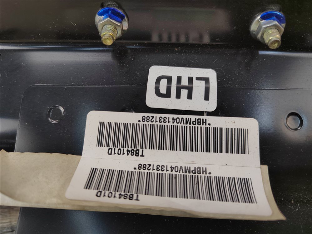 Подушка безопасности в торпедо, 2000 рублей, Москва