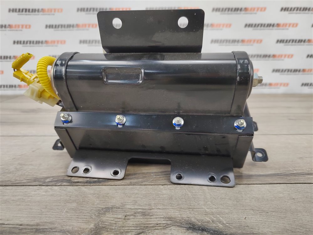 Подушка безопасности в торпедо, 2000 рублей, Москва