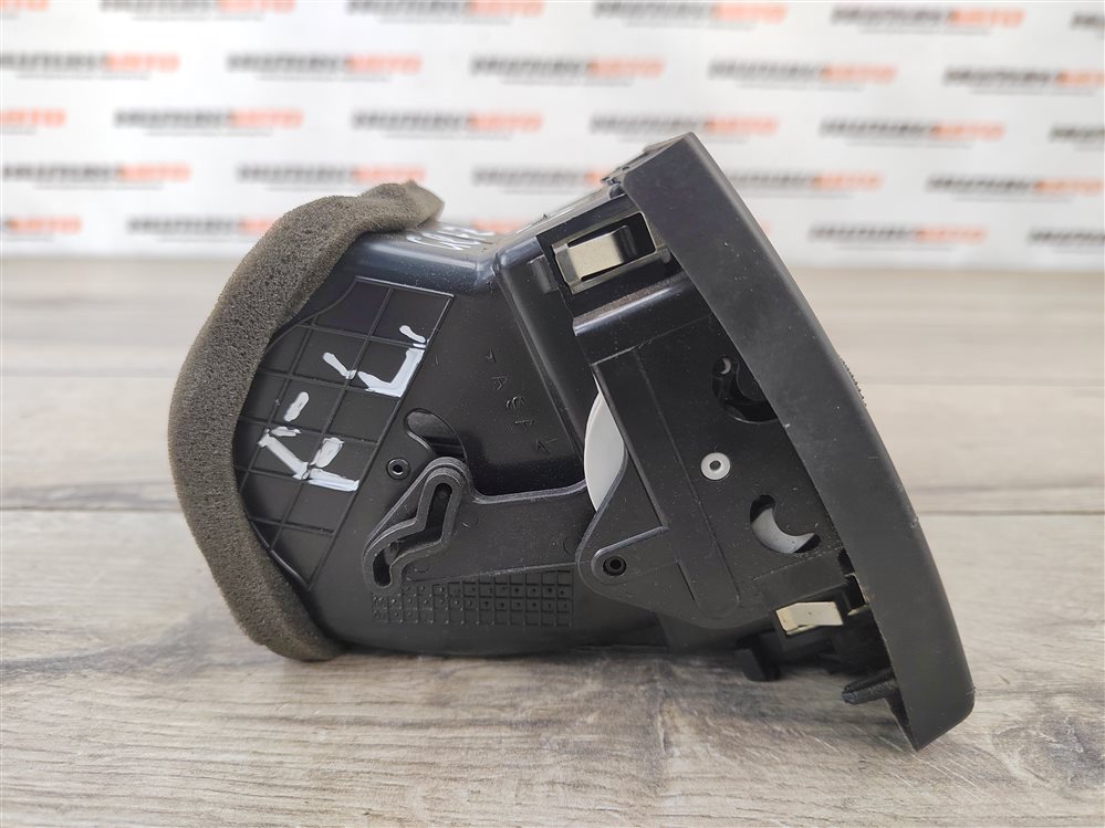 Дефлектор в торпедо, 600 рублей, Москва