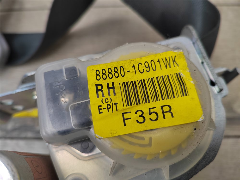 Ремень безопасности, 2200 рублей, Москва