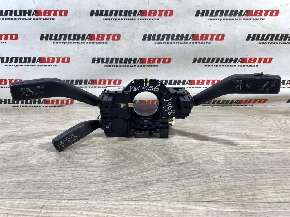 Подрулевой переключатель, 3000 рублей, Севастополь