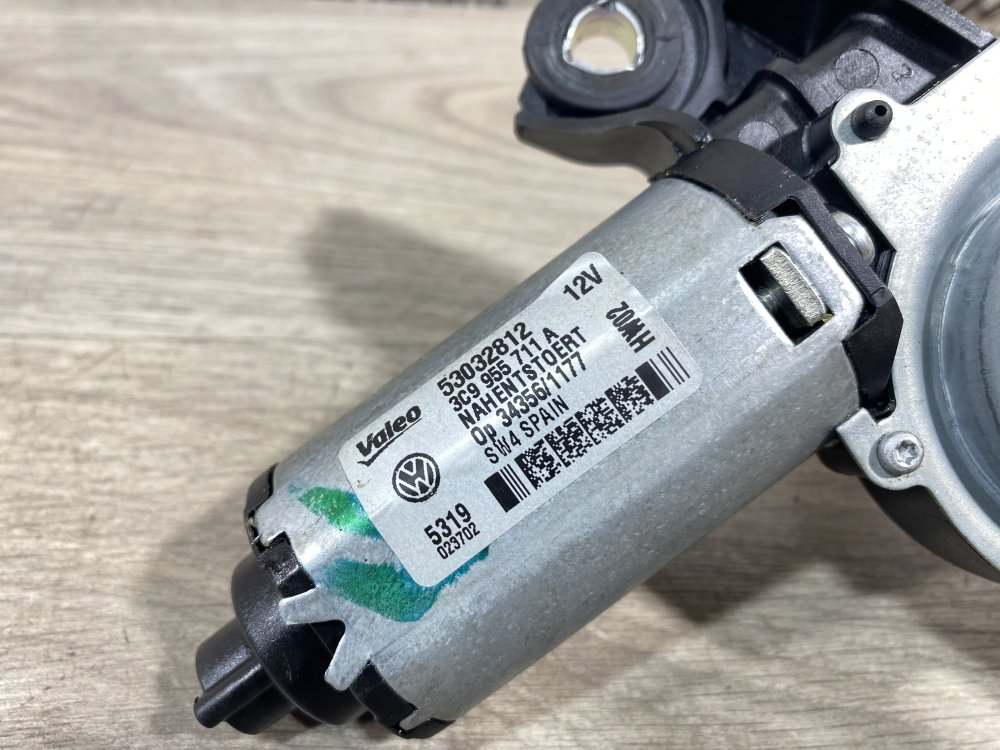 Моторчик стеклоочистителя, 3500 рублей, Севастополь