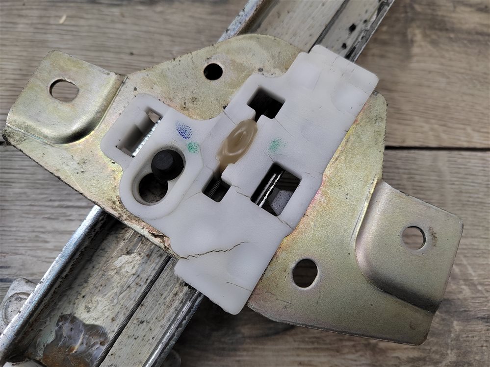 Стеклоподъемник, 1500 рублей, Москва