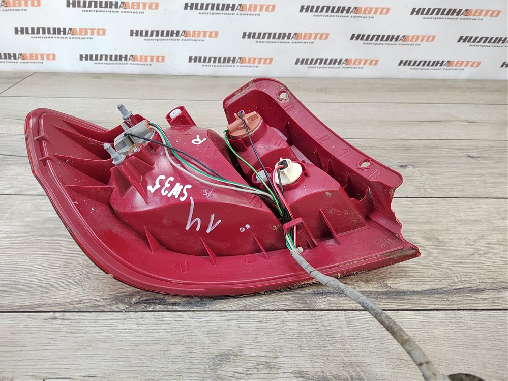 Фонарь в крыло, 3000 рублей, Москва