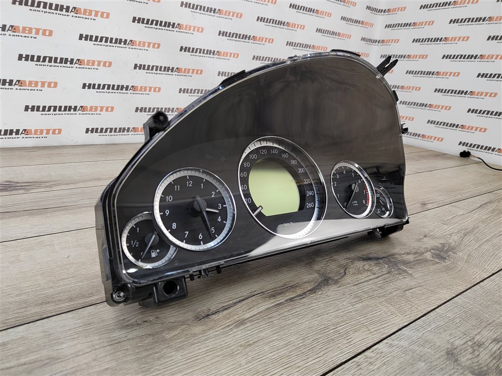 Панель приборов, 2500 рублей, Москва