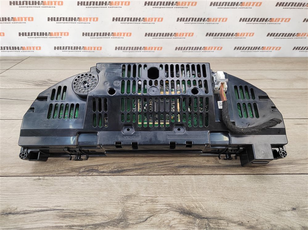 Панель приборов, 2500 рублей, Москва