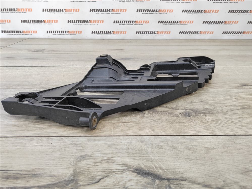 Кронштейн фары, 1000 рублей, Москва