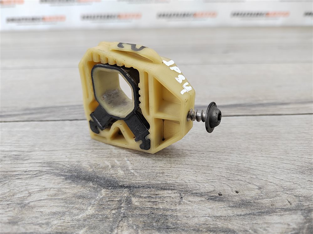 Крепление радиатора, 300 рублей, Москва