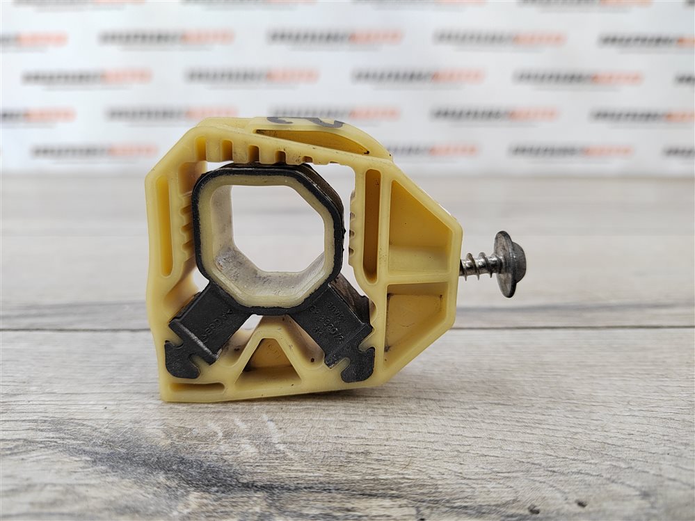 Крепление радиатора, 300 рублей, Москва