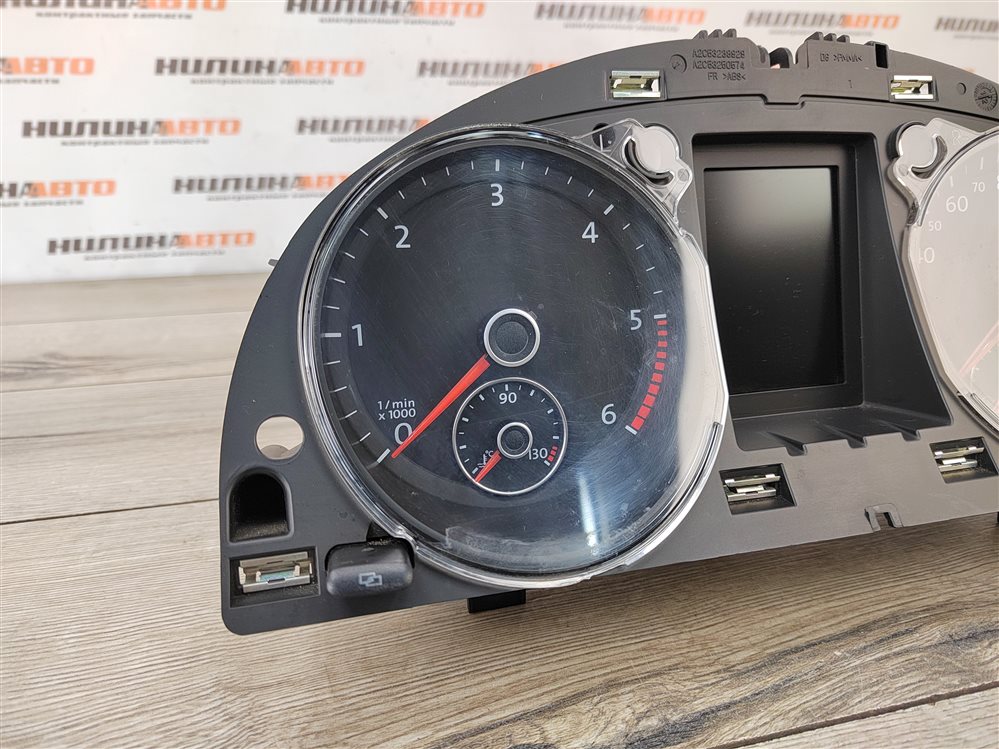 Панель приборов, 3700 рублей, Москва