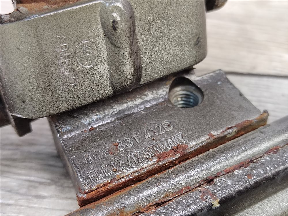 Петля двери нижняя, 1000 рублей, Москва