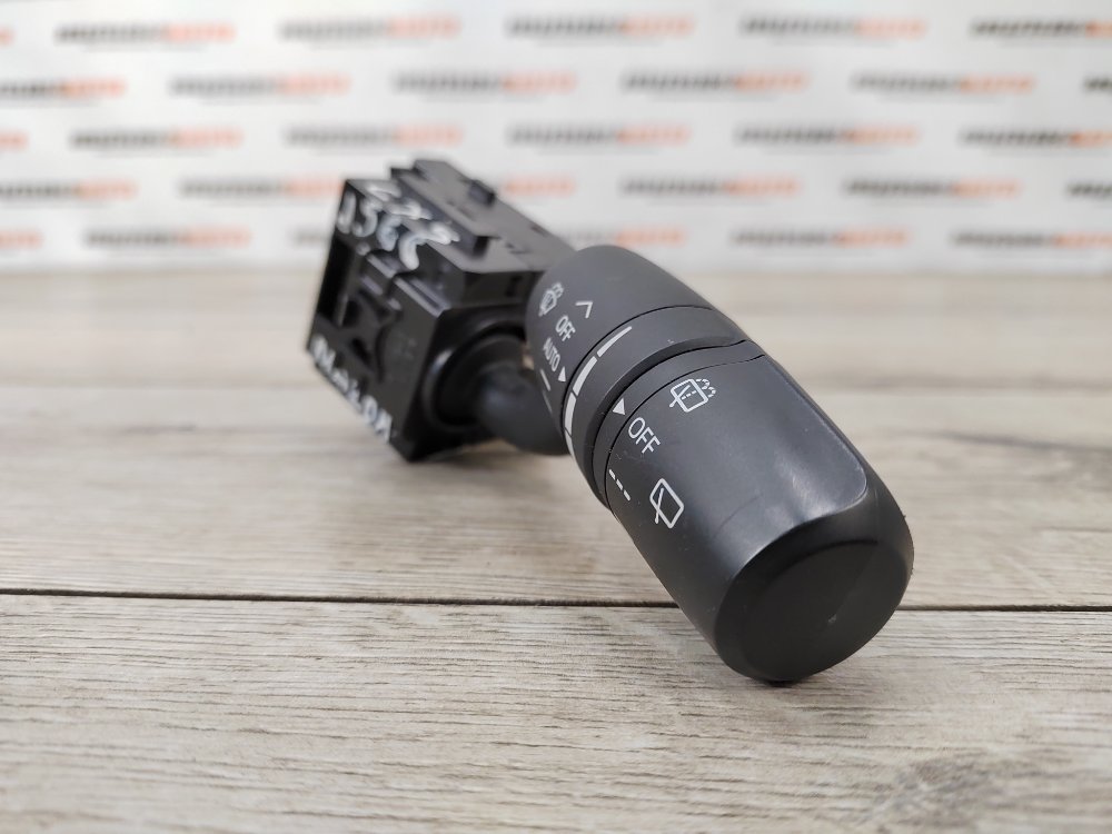 Переключатель подрулевой дворников, 1000 рублей, Москва