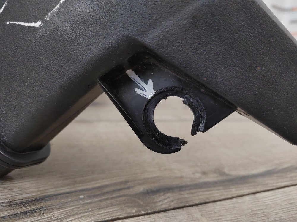 Воздухозаборник, 2000 рублей, Москва