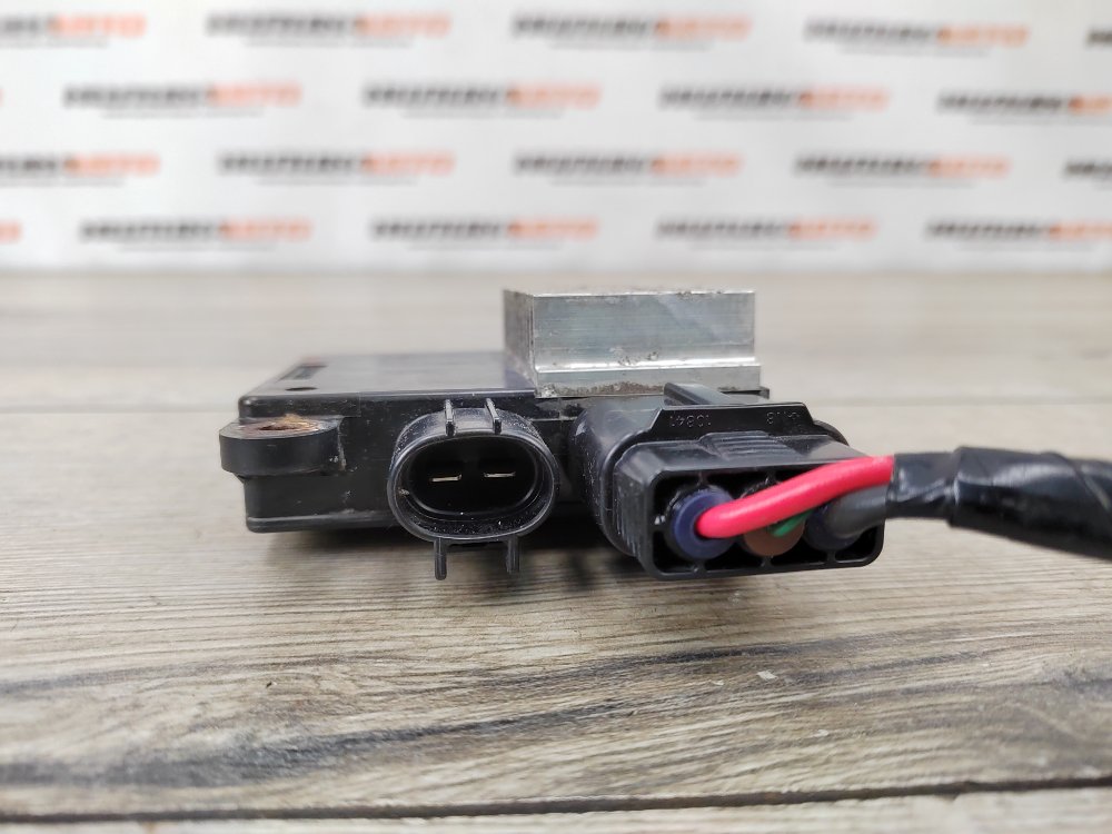 Блок управления вентилятором, 1000 рублей, Москва