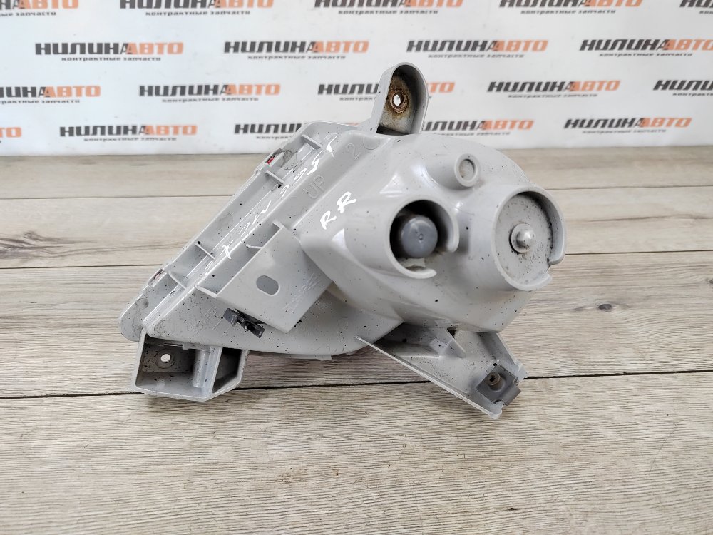 Фонарь в задний бампер, 1200 рублей, Москва