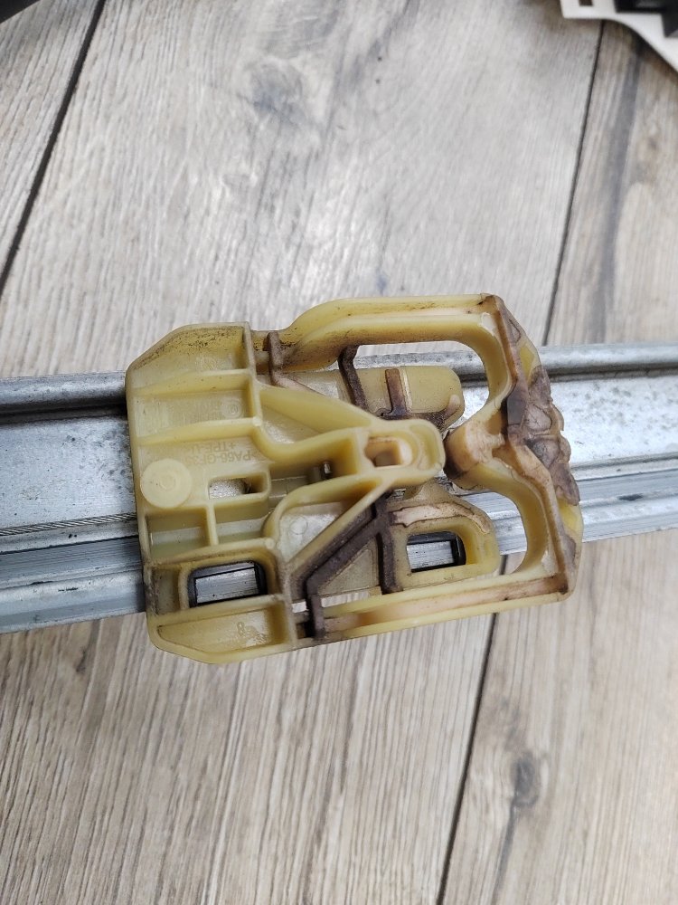 Стеклоподъемник, 1800 рублей, Москва