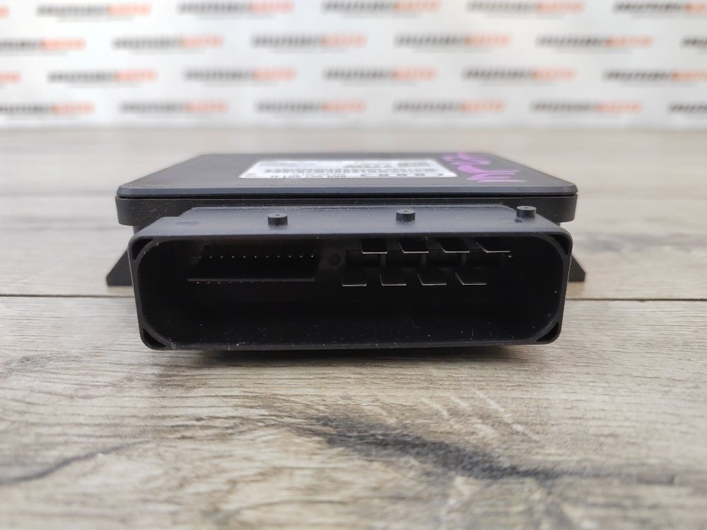 Блок управления стояночного тормоза, 500 рублей, Москва