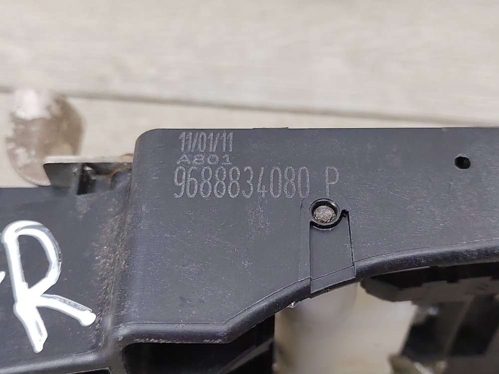 Кронштейн ручки двери, 1000 рублей, Москва