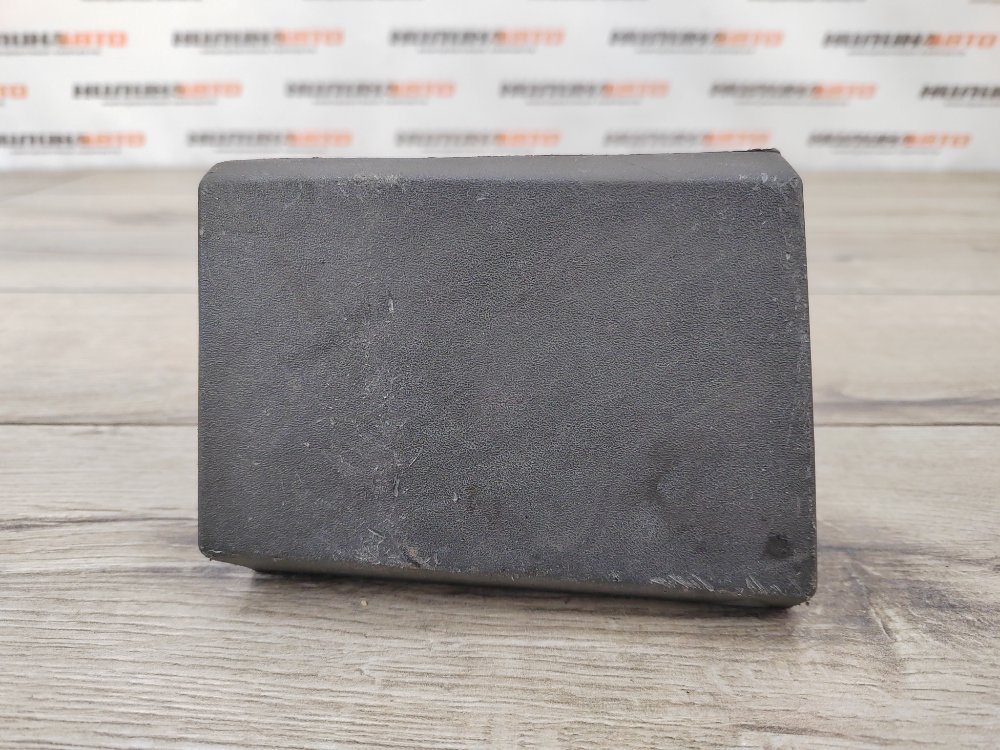 Накладка крыла, 2400 рублей, Москва