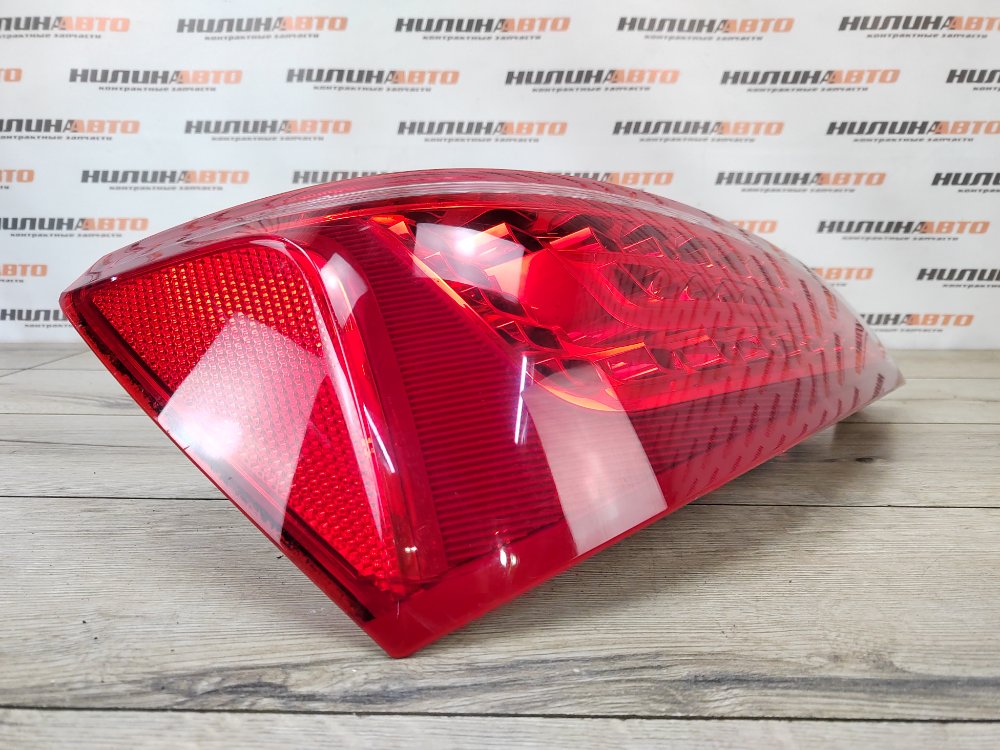 Фонарь в крыло, 10000 рублей, Москва