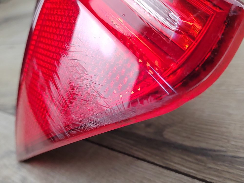 Фонарь в крыло, 5000 рублей, Москва