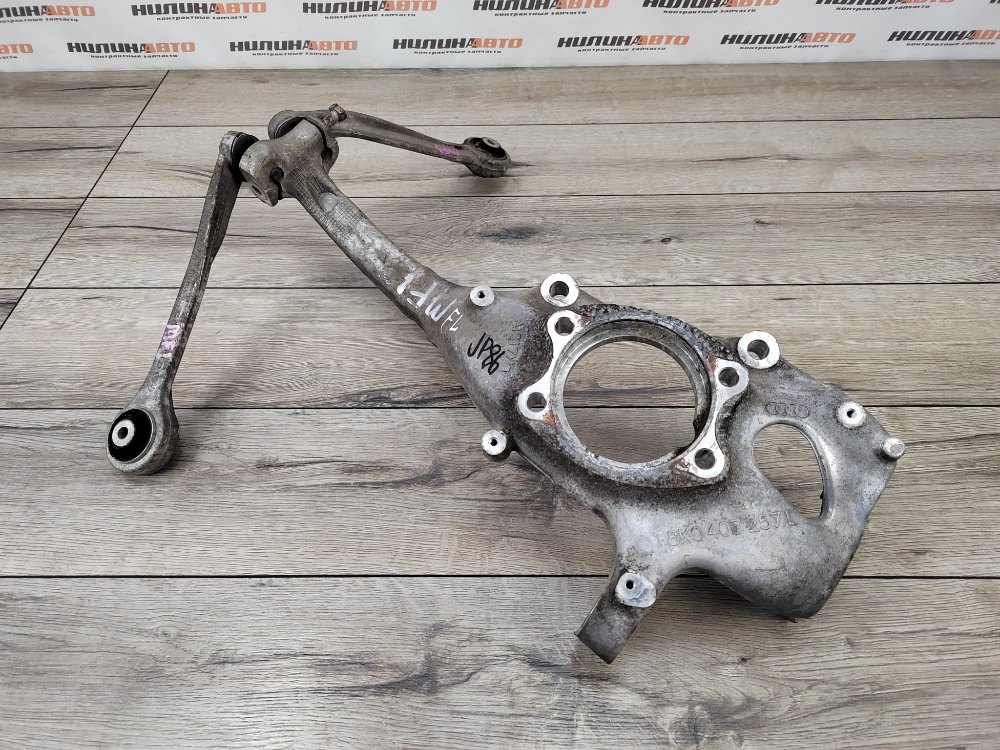 Кулак поворотный, 14000 рублей, Москва