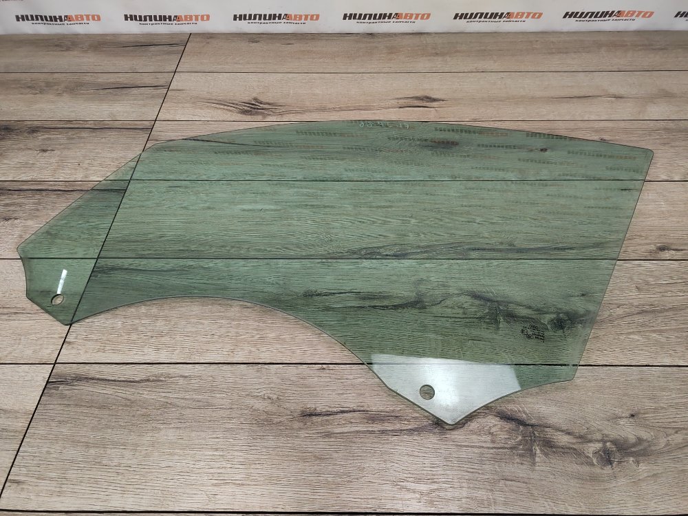 Стекло двери, 2000 рублей, Москва