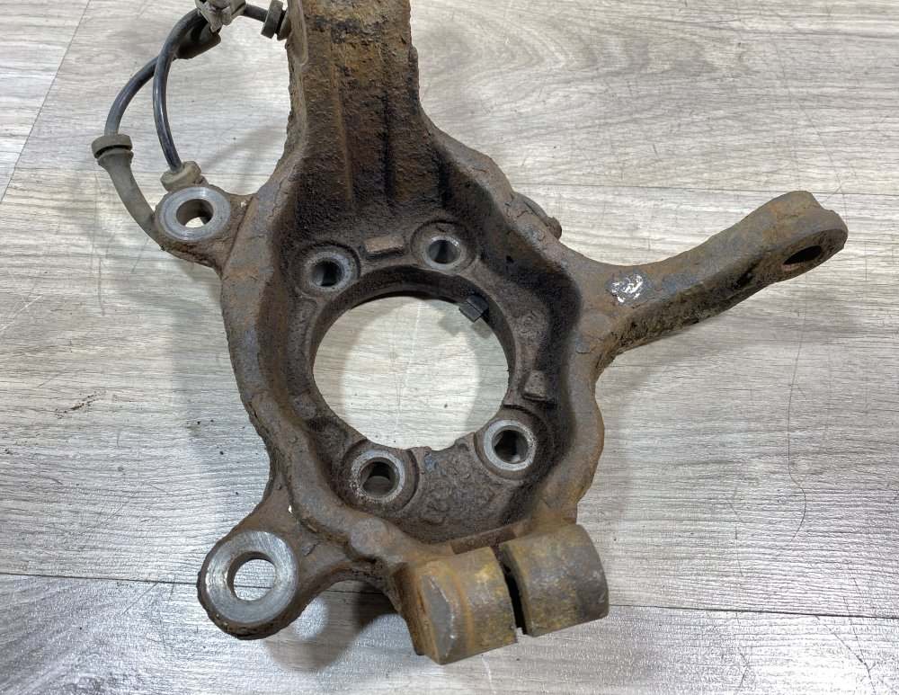 Кулак поворотный, 2500 рублей, Севастополь