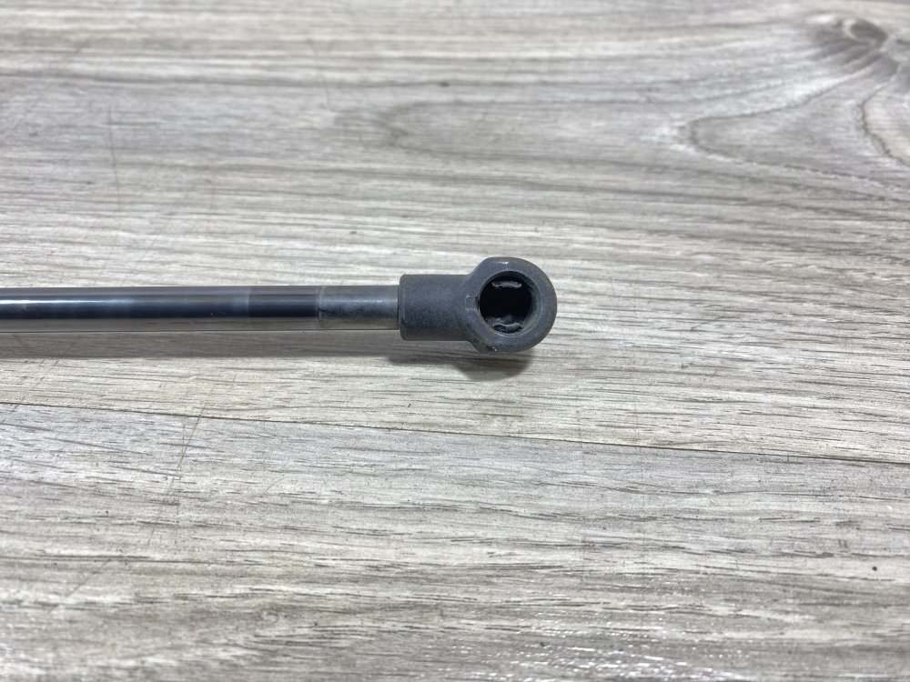 Амортизатор крышки багажника, 750 рублей, Севастополь