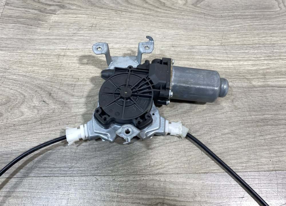 Стеклоподъемник, 1000 рублей, Севастополь