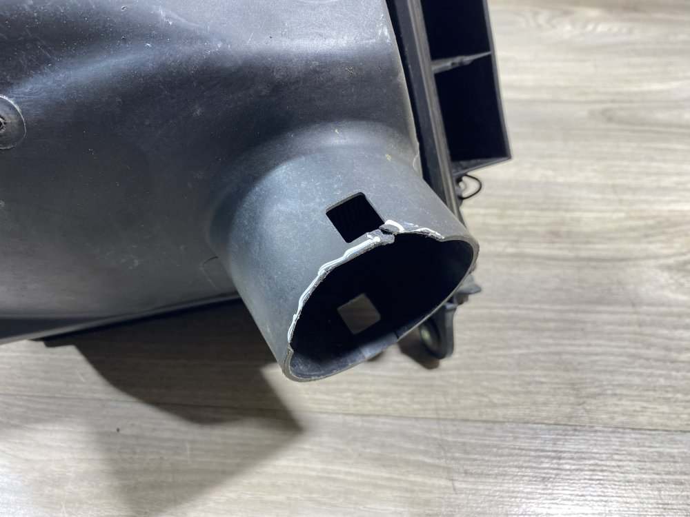 Корпус воздушного фильтра, 3000 рублей, Севастополь