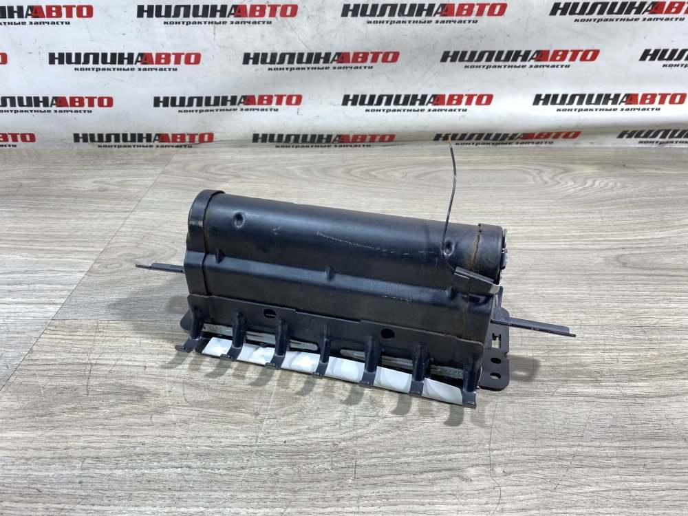 Подушка безопасности в торпедо, 4000 рублей, Севастополь