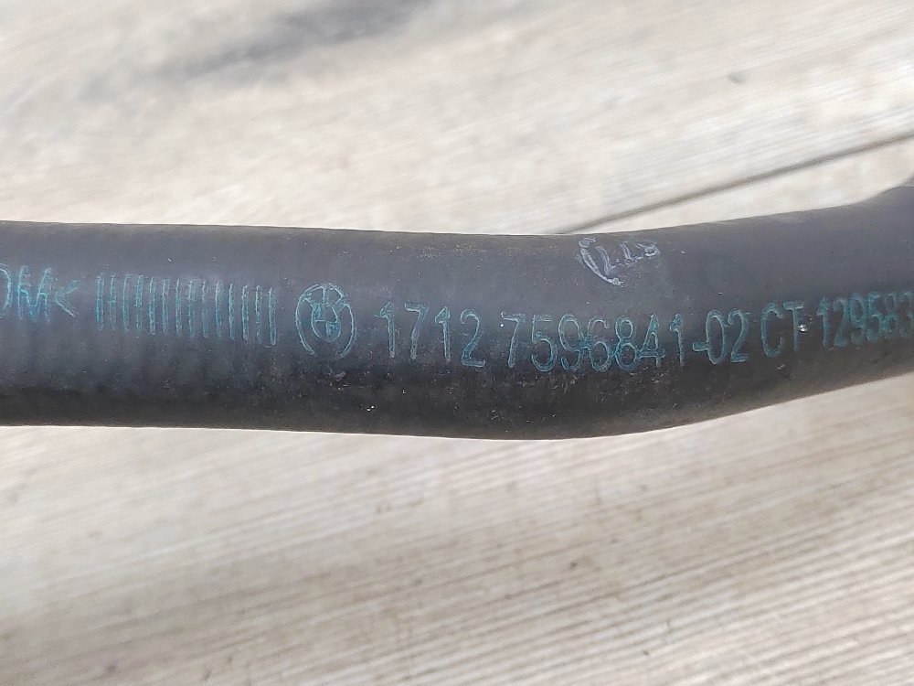 Патрубок системы охлаждения, 1000 рублей, Москва