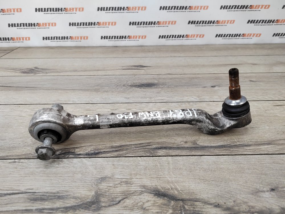 Рычаг передний нижний, 1000 рублей, Москва