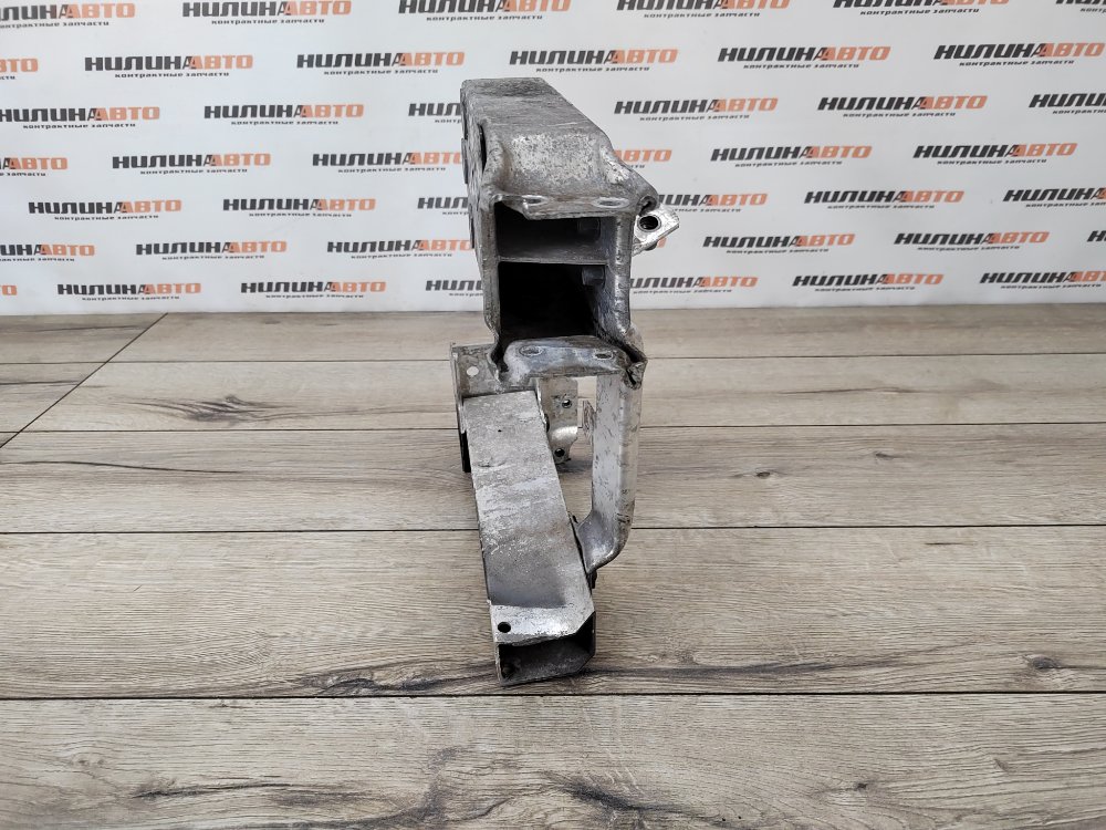 Усилитель бампера, 3000 рублей, Москва