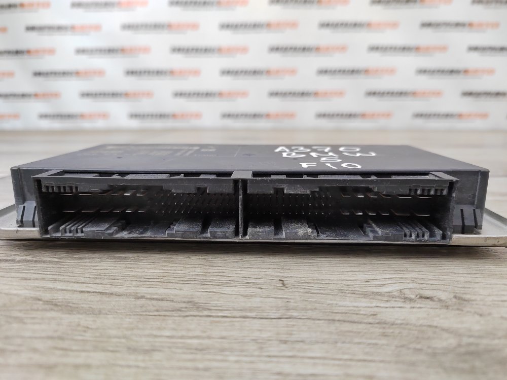 Блок электронный, 3000 рублей, Москва