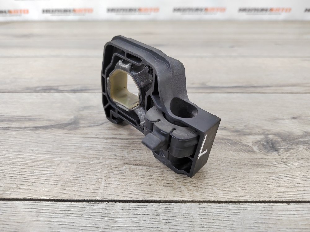 Крепление радиатора, 500 рублей, Москва